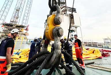 LOAD-SHACKLES
